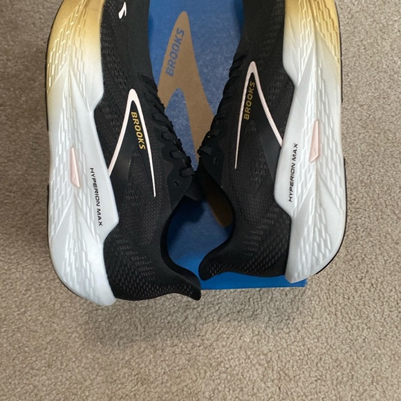 Brooks Hyperion Max 2 - Picture 5 of 6